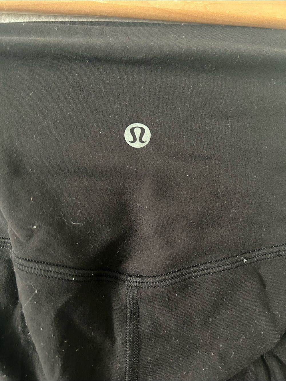 Lululemon leggings size 6